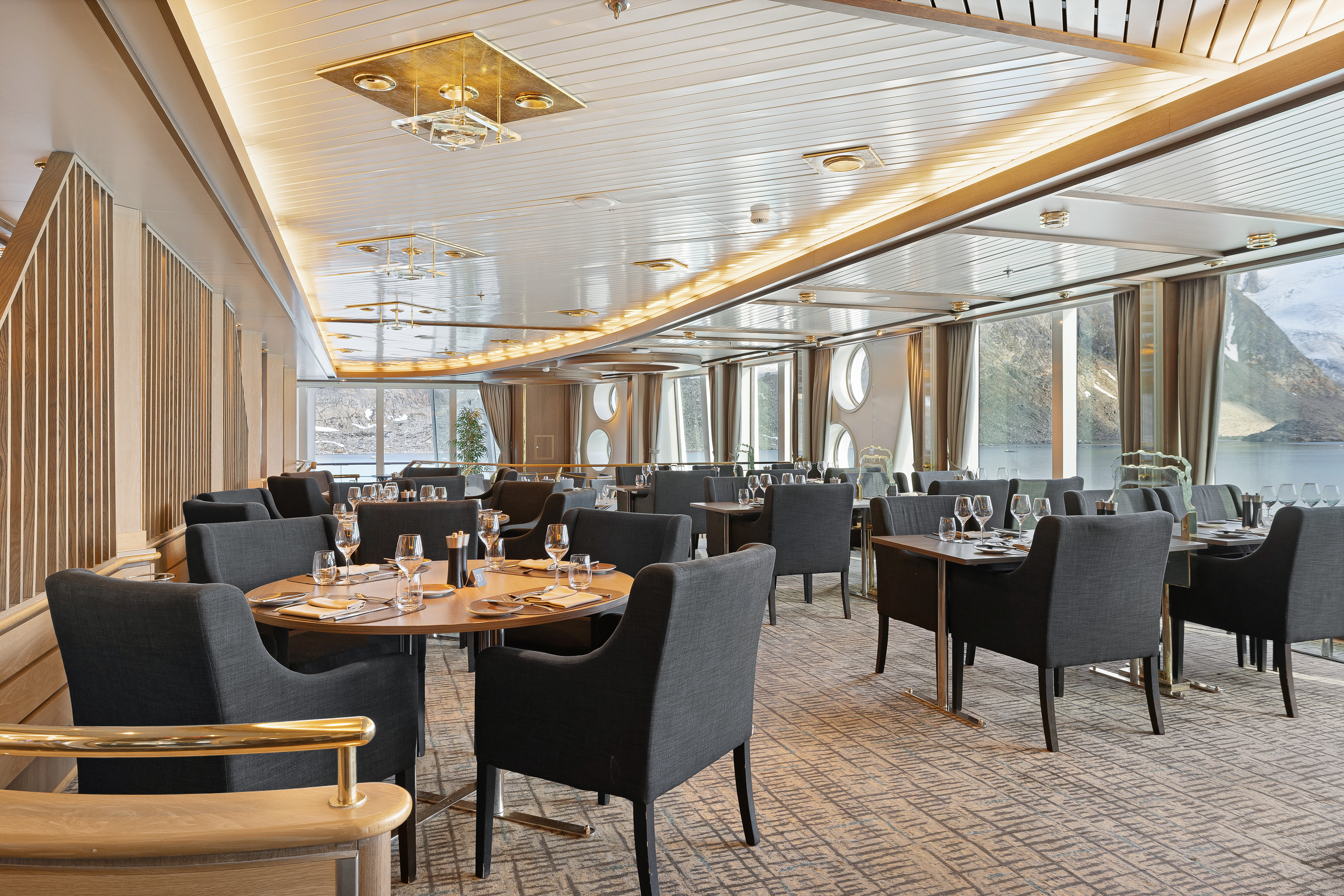 MS Fram - Lindstrøm